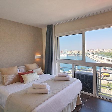 Apartamentos Malagueta Urban Beach Málaga Oda fotoğraf