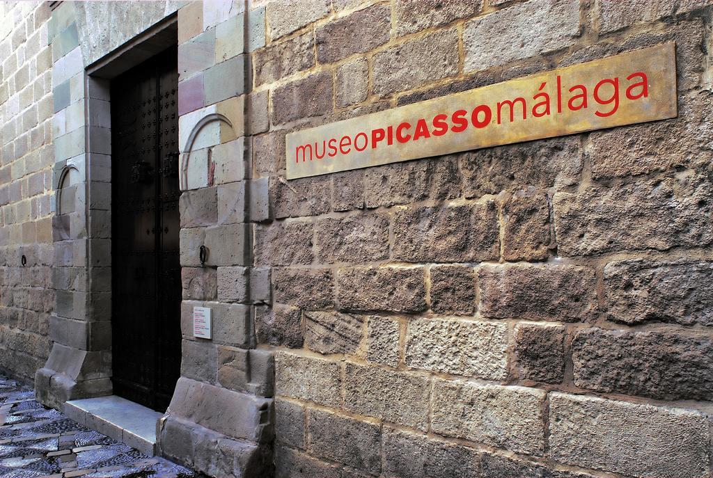 Apartamentos Malagueta Urban Beach Málaga Dış mekan fotoğraf