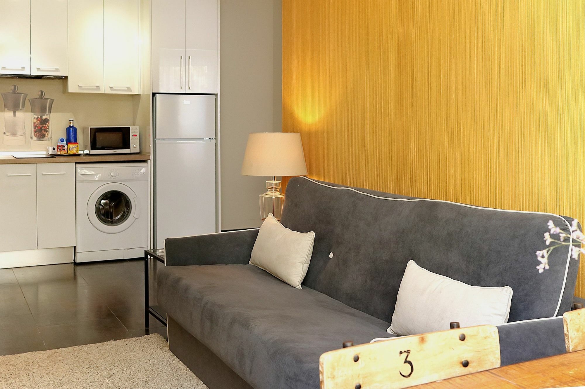 Apartamentos Malagueta Urban Beach Málaga Dış mekan fotoğraf